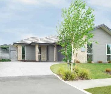 Lovely Family Home - Photo 2