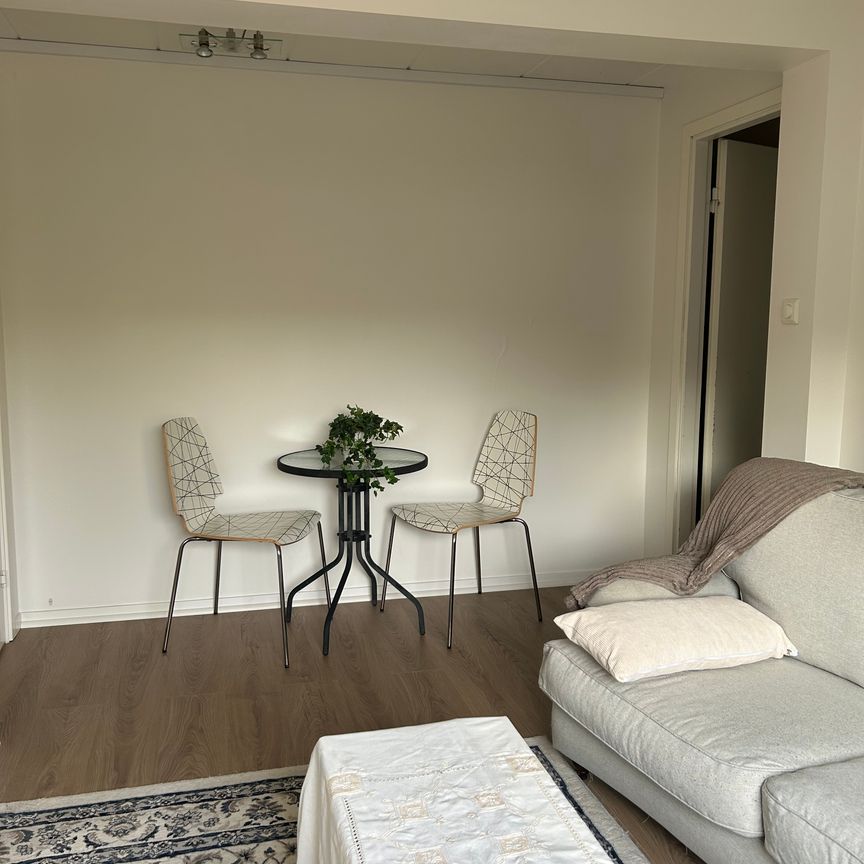 Loviselundsvägen, Hässelby - Foto 1