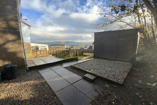 2 bedroom end of terrace house to rent - Photo 1