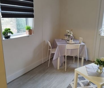 3 Bed Flat, Wingford Road, SW2 - Photo 1