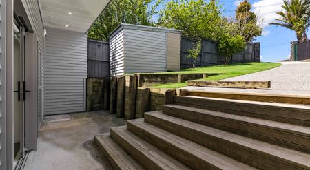 High-end One-Bedroom apartment in Meadowbank! - Photo 3