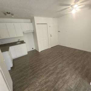 Immeuble - 1555 Rue Dorval Magnifique 4 ½ à Louer – Sherbrooke - Photo 3