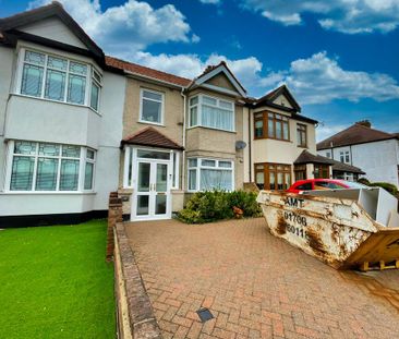 3 bedroom terraced house to rent - Photo 3