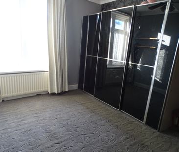 2 bedroom Maisonette for rent - Photo 4