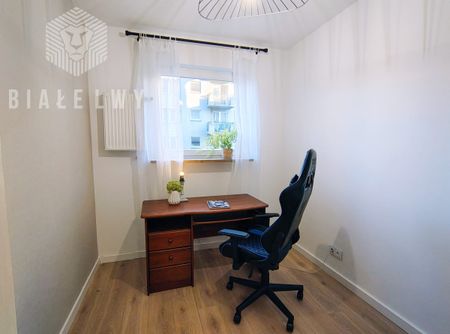 Ciche mieszkanie z 2 miejscami parkingowymi - Photo 4