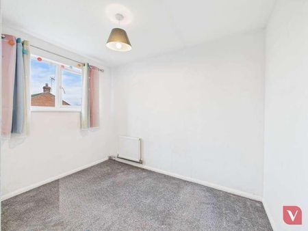 Wandlebury, Giffard, MK14 - Photo 3