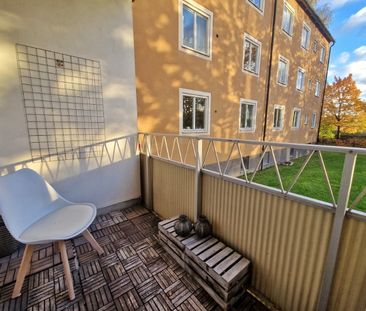 Årsta - 3rok - tillsv - 17.250kr/mån - Photo 1