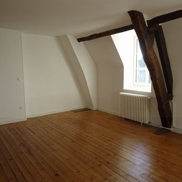 Location Appartement 2 pièces 55m² NEVERS 58000 - Photo 1