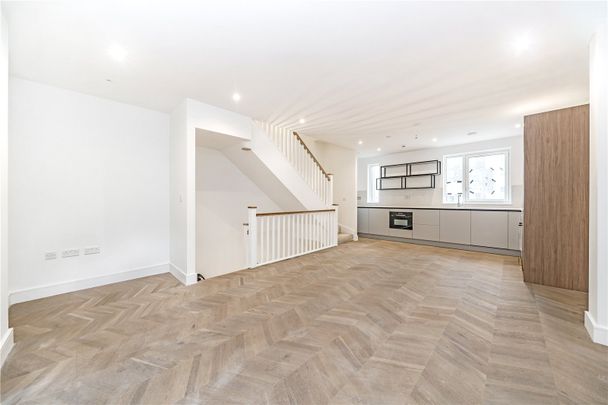 Baldwin Lane, London, SE3 9AY - Photo 1