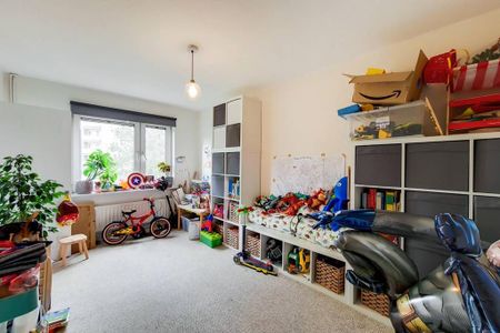 5 bedroom flat to rent - Photo 5