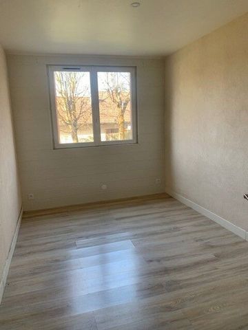 Appartement À Louer 3 Pièces , 55 M² - Photo 4