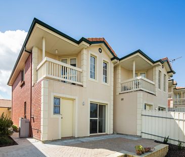 Your Golden Grove Hideaway - Comfort Awaits ✨ - Photo 5