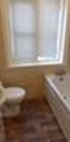 Studio Flat, High Road Leytonstone, E11 - Photo 2