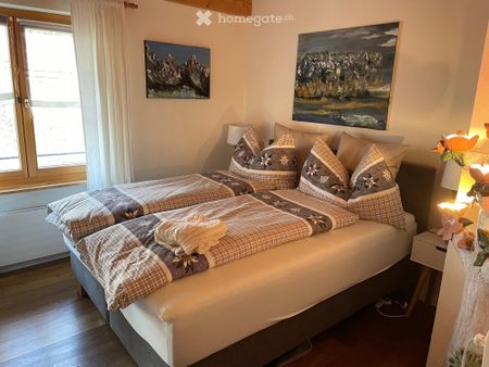 Luminous 2.5-room apartment with balcony, Salouf - Foto 3