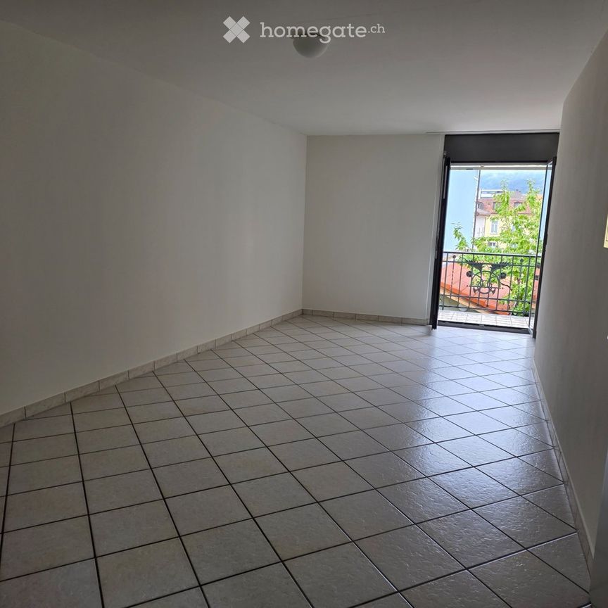 Appartamento 2,5 locali - Photo 1