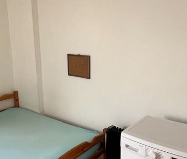 Ενοικιάζεται λειτουργική επιπλωμένη γκαρσονιέρα σε κεντρικό σημείο ... - Photo 4