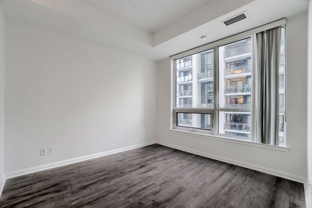 For Lease - 35 Hayden Street Unit# 809, Toronto, Ontario - Photo 1