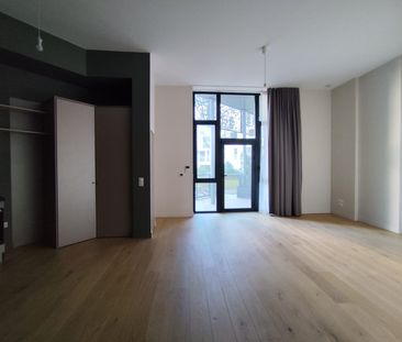 Location Appartement 1 pièce 40m² LA ROCHELLE 17000 - Photo 1