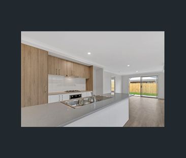 MODERN THREE-BEDROOM HOME IN THE ELEMENTS ESTATE - Photo 6