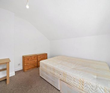 Apartment to rent - Photo 2