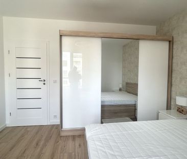 Pierwszy najemca / Parking / Dwie Sypialnie - Zdjęcie 5