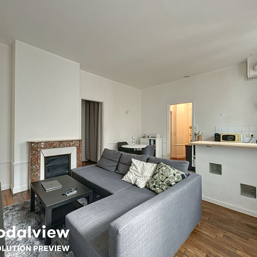 Appartement à louer - REIMS- HYPER CENTRE- - Photo 1