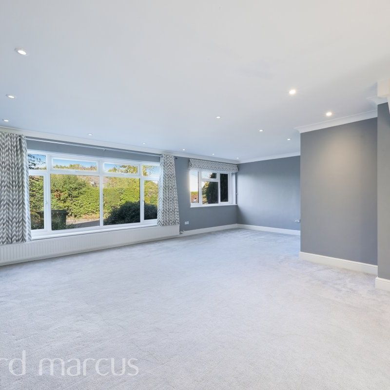 Church Meadow - Photo 1