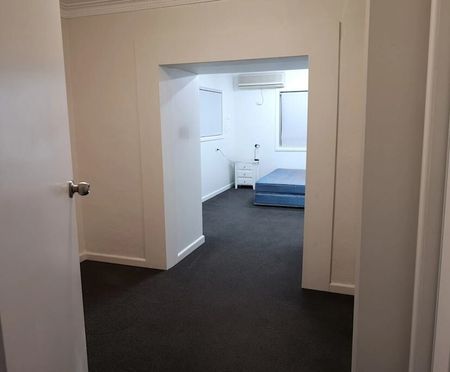 Lavington - Photo 3