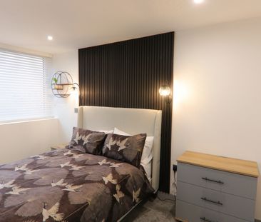 Flat 115, Green Lane, Yeadon, Leeds, LS19 7GP - Photo 3