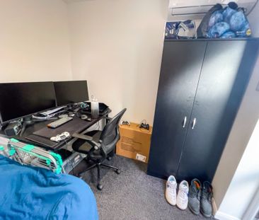 1 Bedroom Flat To Rent in Talbot Village - £730 pcm Tenancy Info - Photo 3