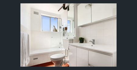 Beachside lifestyle - Photo 5