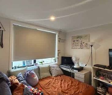 Near New on Nursery - Photo 2