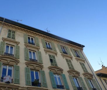 2 PIÈCES PARFAIT ETAT. NICE LIBÉRATION. - Photo 2