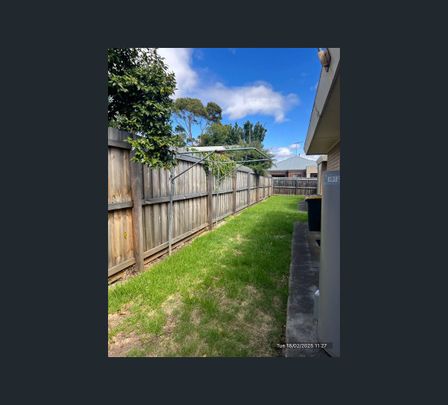 3/98 South Valley Road, Highton, Vic 3216 - Photo 1