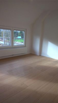 Gerenoveerde woning met tuin in Eeklo - Photo 1