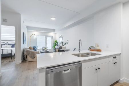 The Bridgwater - 250 Centre Street — Suite H-2 - Photo 2