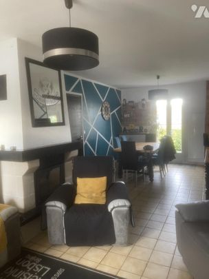 DANS QUARTIER RESIDENTIEL - MAISON TYPE 5 avec jardin clos - Photo 1