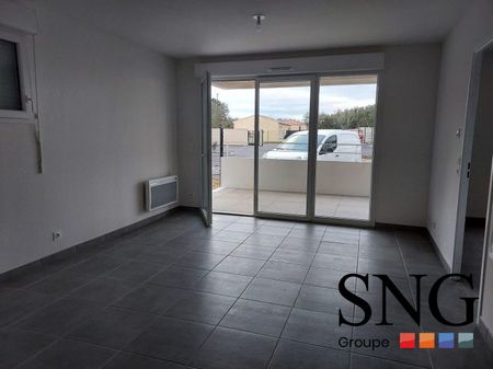 T2 AVEC TERRASSE, JARDIN ET PARKING - Photo 2