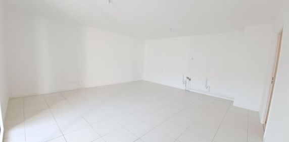 location Appartement T3 DE 66.18m² À BORDEAUX - Photo 2