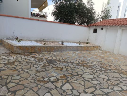 Διαμέρισμα για ενοικίαση Λουτρά Ωραίας Ελένης (Σαρωνικός) - Photo 1