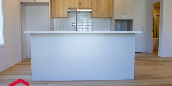 Appartement Sainte-Julienne À Louer - Photo 3