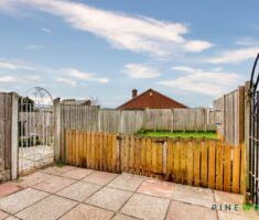 2 BEDROOM House - End Terrace - Photo 6