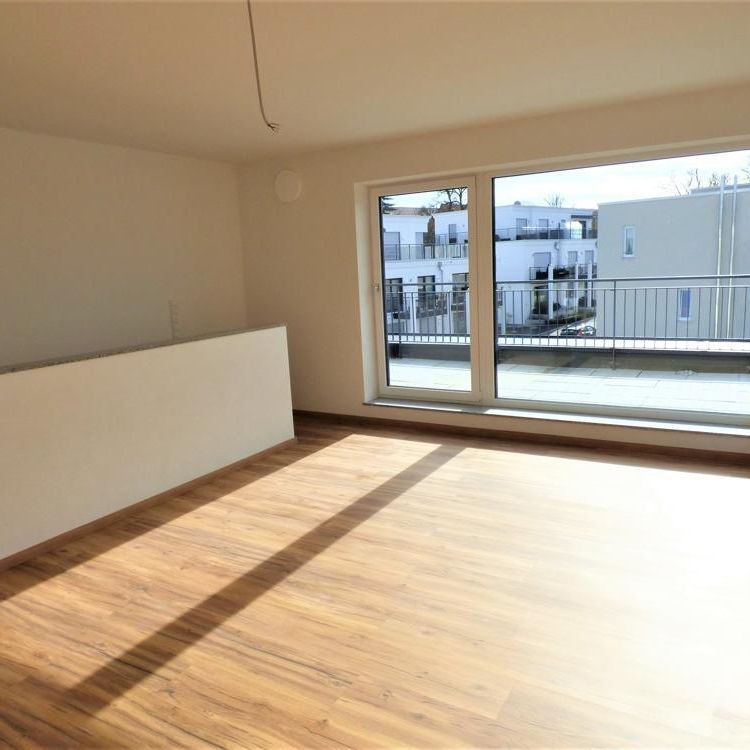 Hochwertige Maisonette-Wohnung mit Dachterrasse in Nördlingen - Photo 1