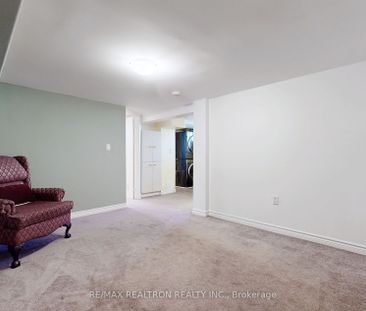 For Lease - 84 Santamonica Boulevard Unit# Lower, Toronto, Ontario - Photo 5