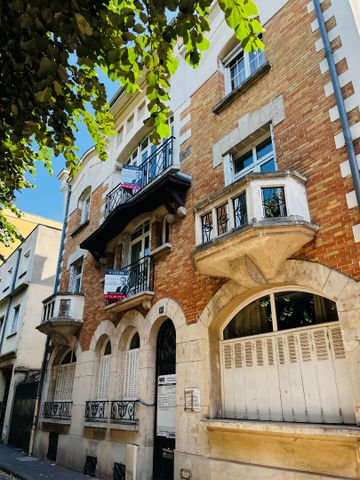 Location Appartement 1 pièce 23m² - Photo 5