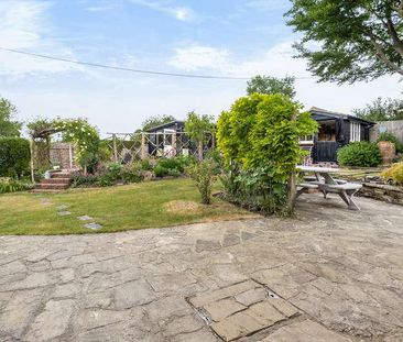 One Tree Hill Road, Guildford, GU4 - Photo 1