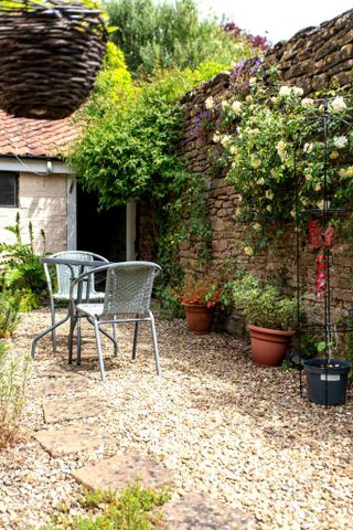 3 bedroom terraced house to rent - Photo 4