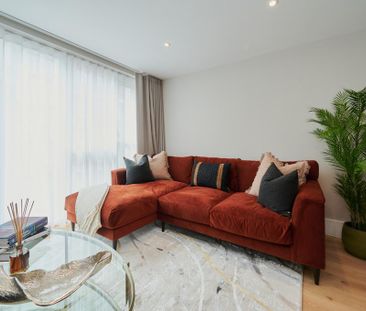 3 bedroom flat to rent - Photo 1