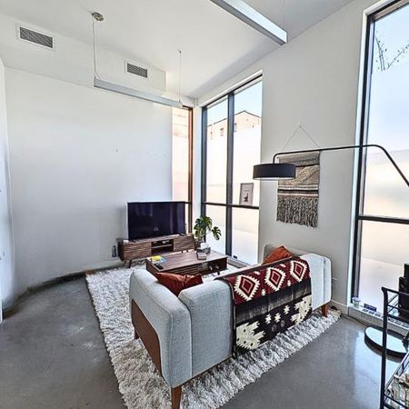 2 CH - 1 SDB - Montréal - $1,999 /mo - Photo 3