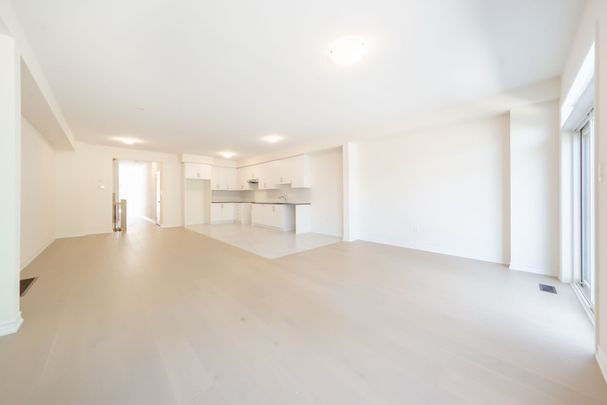 For Lease - 52 Rumi Court, Vaughan, Ontario - Photo 1